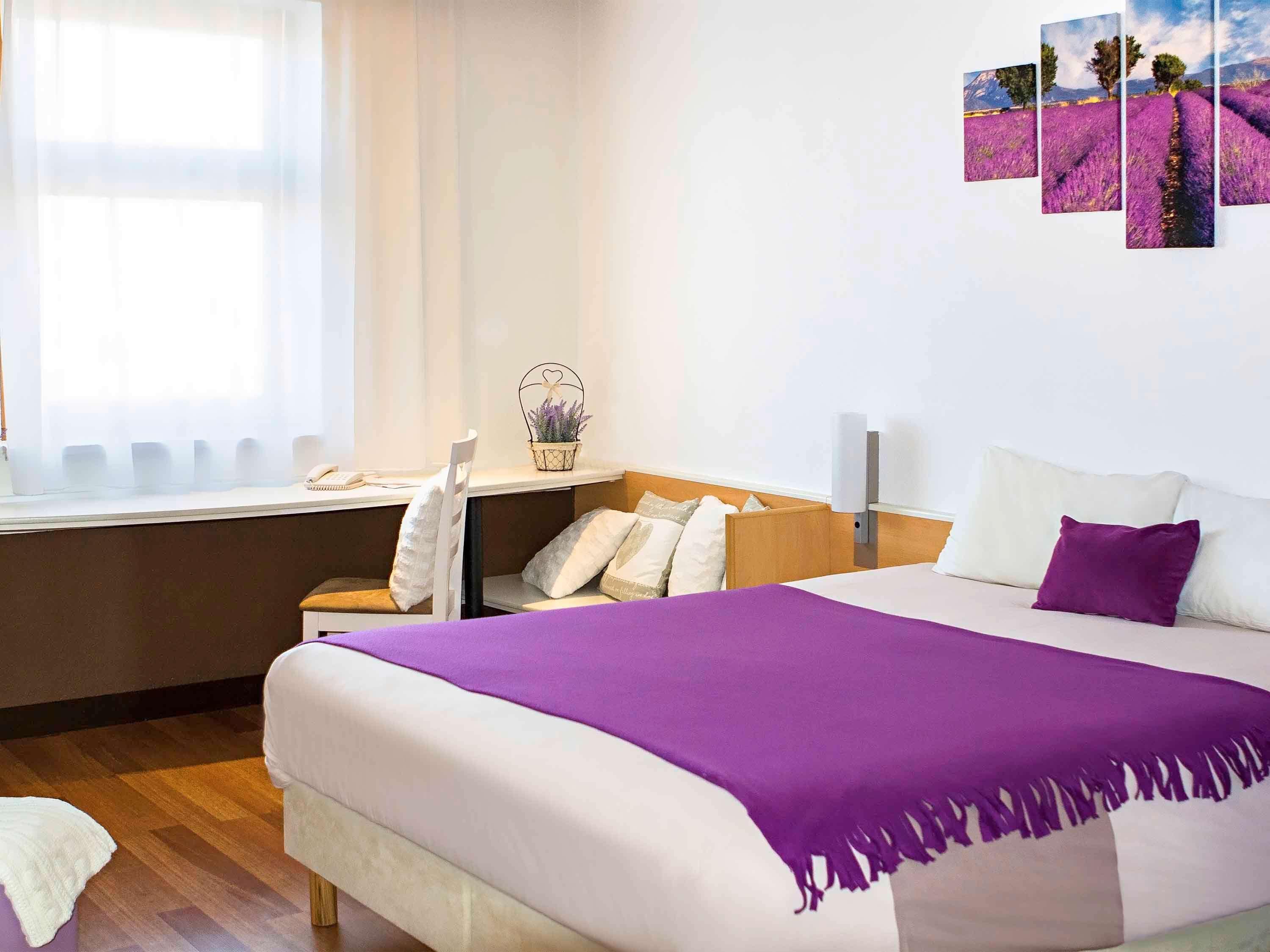 Ibis Bratislava Centrum Exterior foto